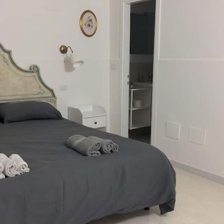 Bellaflo: Small Apartment In The Center Of フィレンツェ エクステリア 写真